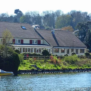 Logis Restaurant Des Lacs Paris Sud Viry-Châtillon